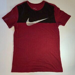 Nike Men’s “The Nike Tee” Athletic Cut T-Shirt, Large, Maroon/Black, Worn Once